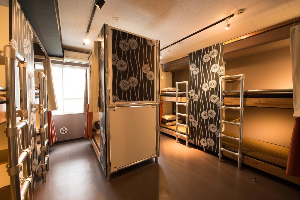 Hostel Anne *
