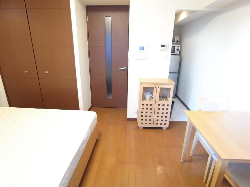 Apartment Palace Shinjuku Tochomae