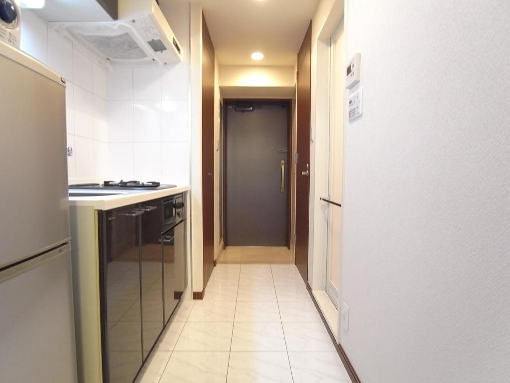 Palace Shinjuku Tochomae Apartment