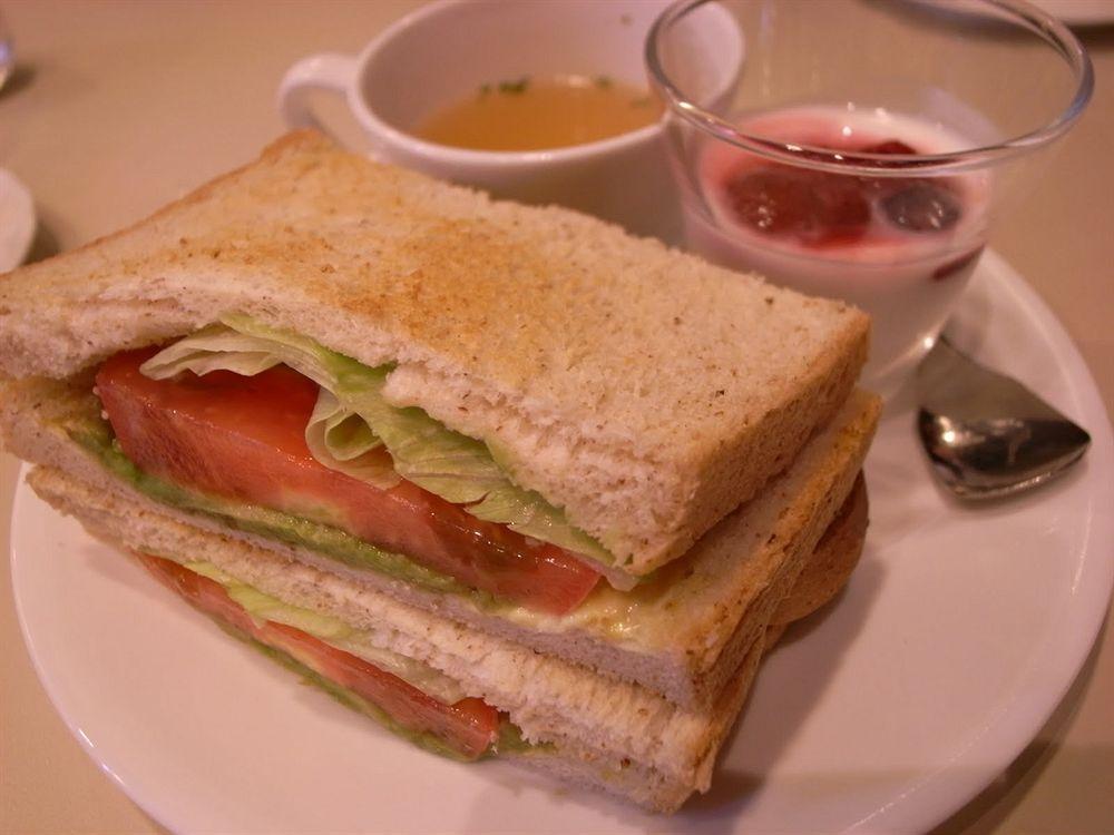 Hotel Nishitetsu Shinjuku 3*