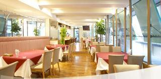 Pearl Yaesu Hotel 3*