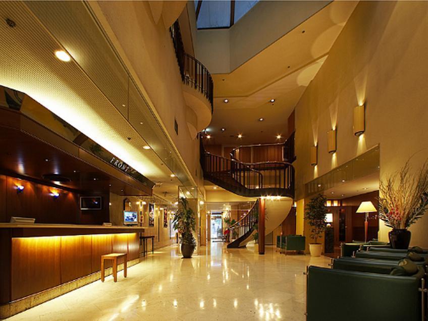 Park Side Hotel 3*