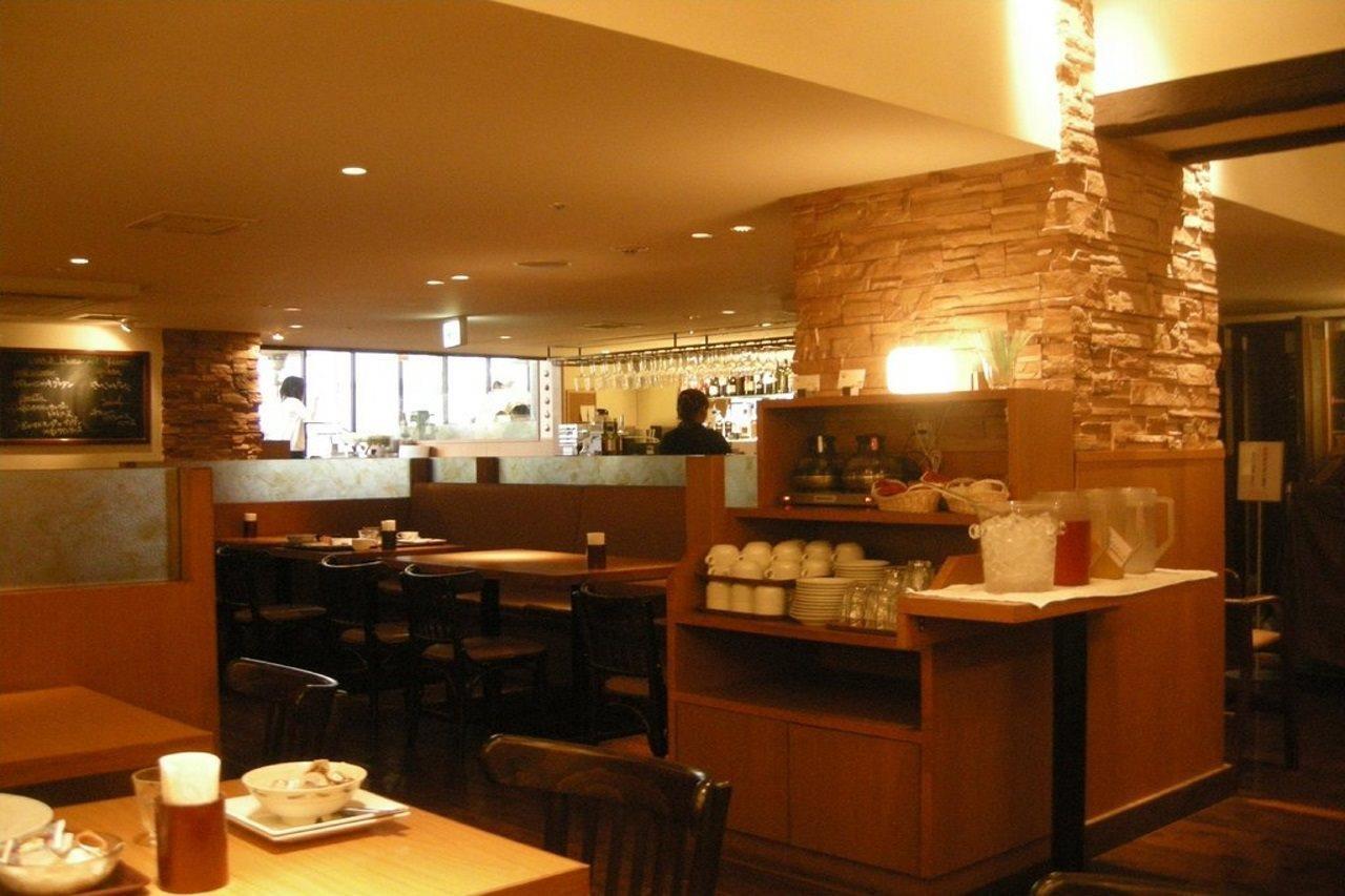 The B Akasaka
