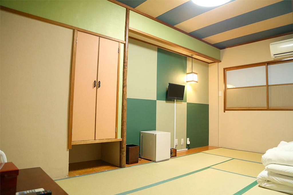 Ueno New Izu Hotel 2*