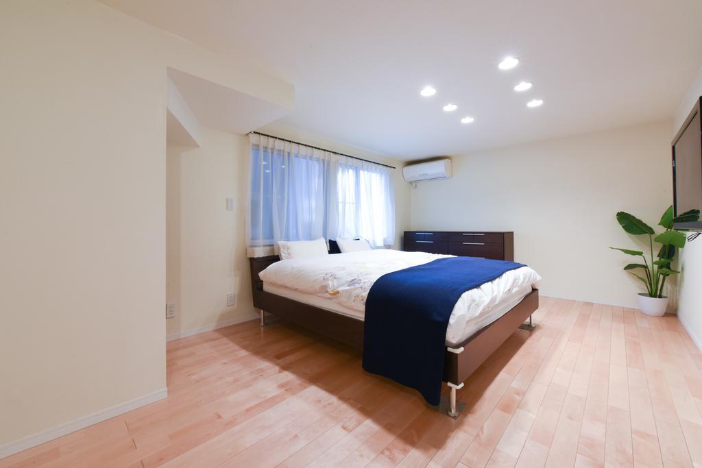 Luxury New House Tokyo
