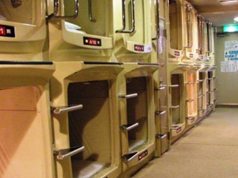 Capsule And Sauna Rosco Capsule hotel