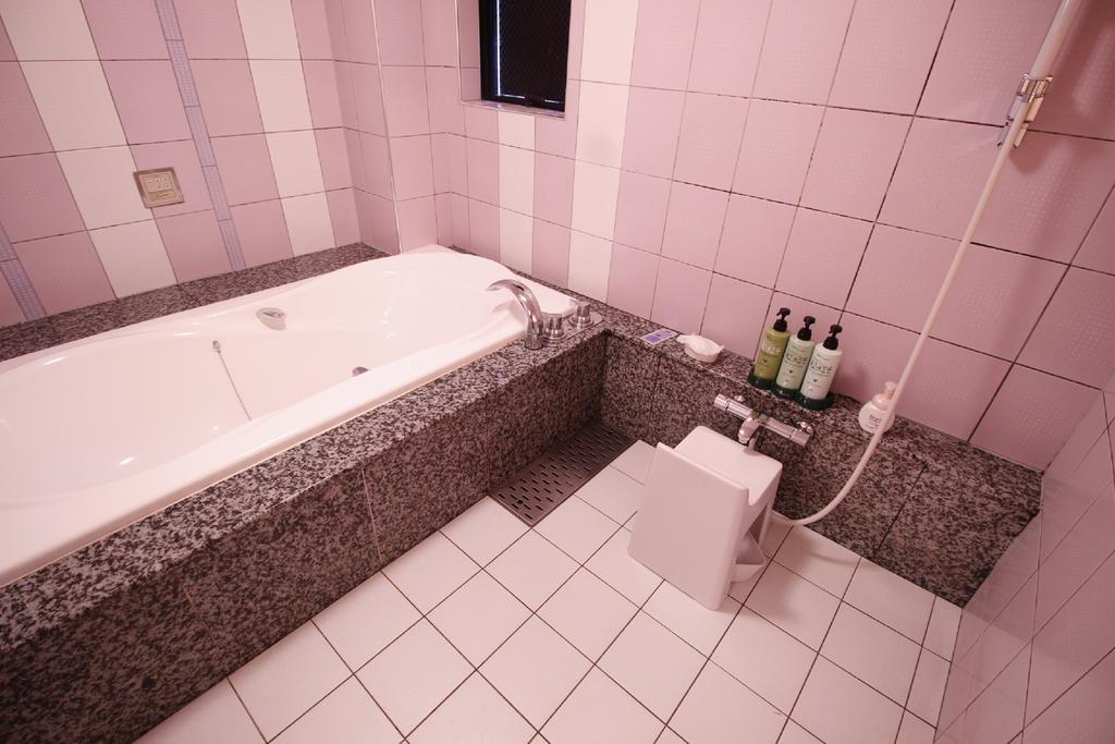 Atlas Shinkabukicho (adults Only) Love hotel