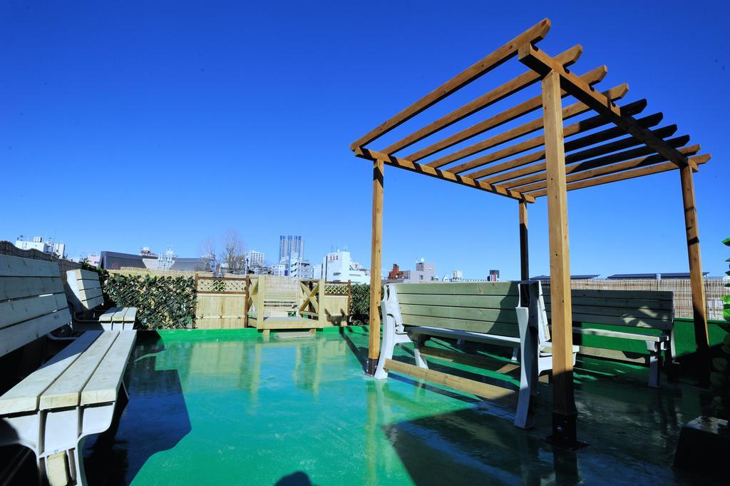 Holiday View Hostel *