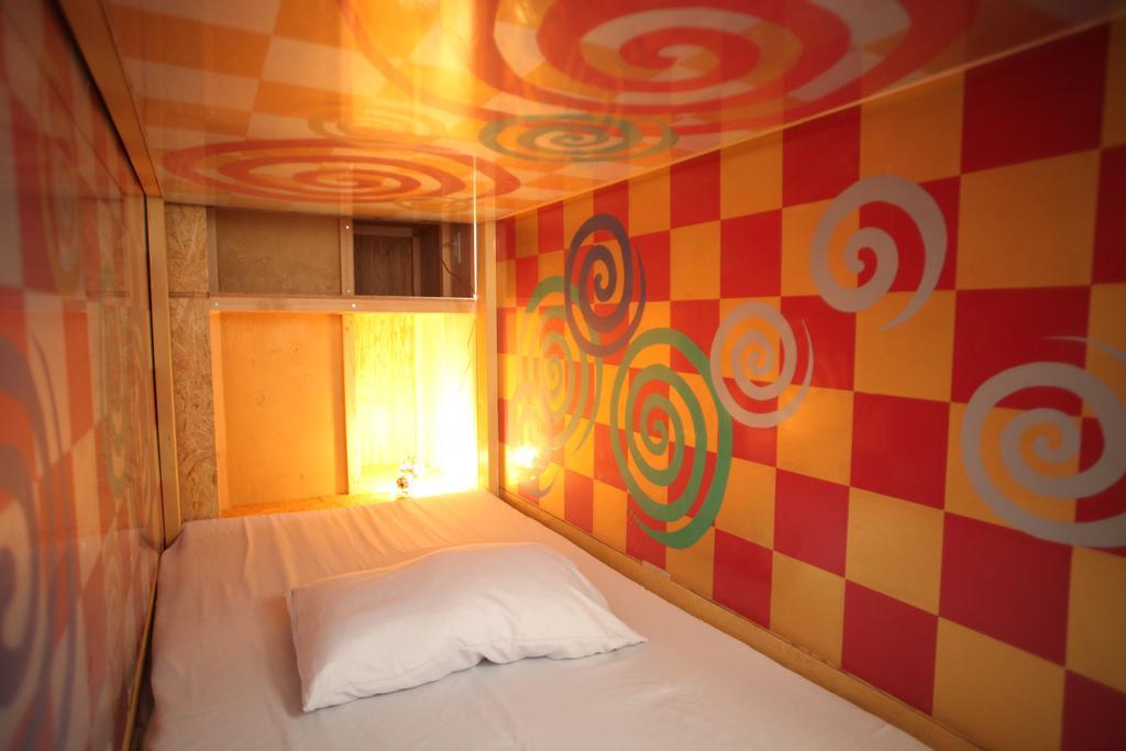Base Komagome Hostel Tokyo