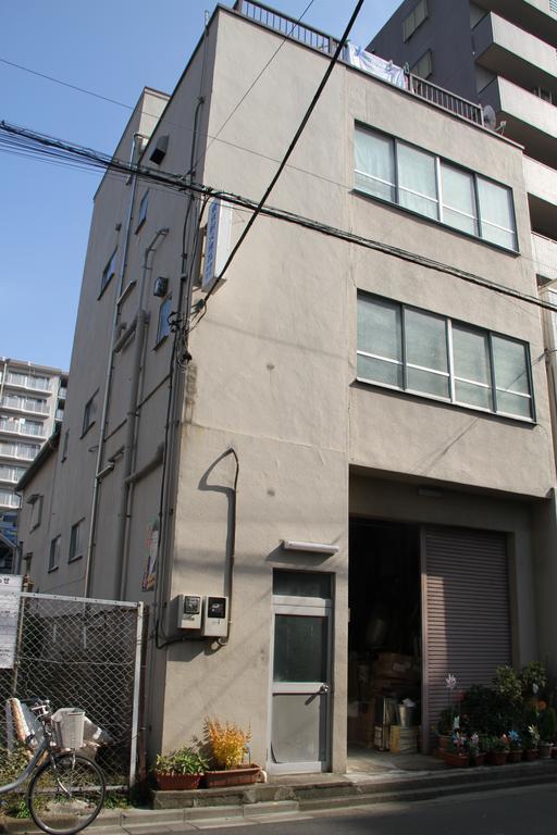 Yuri's * Tokyo