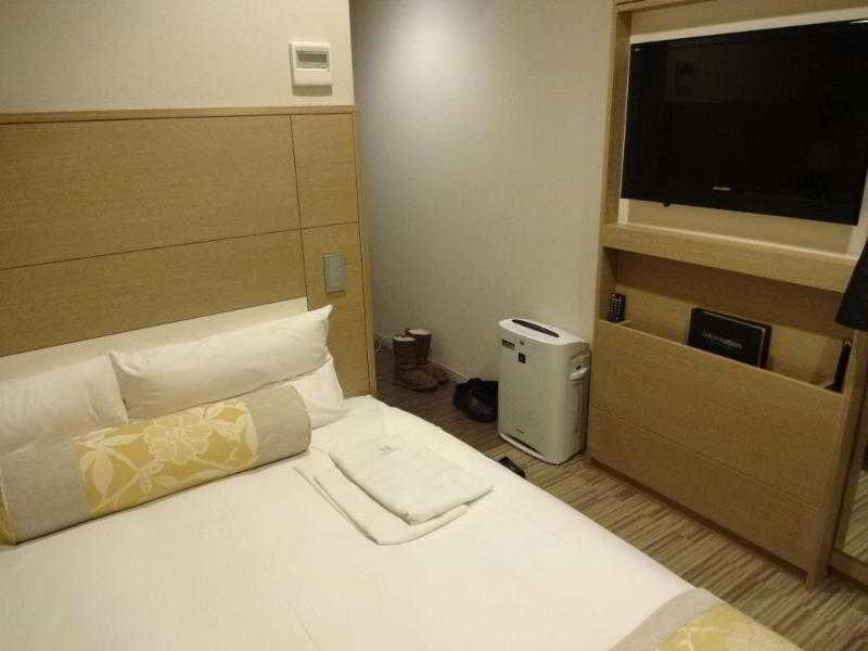 Via Higashiginza 3*