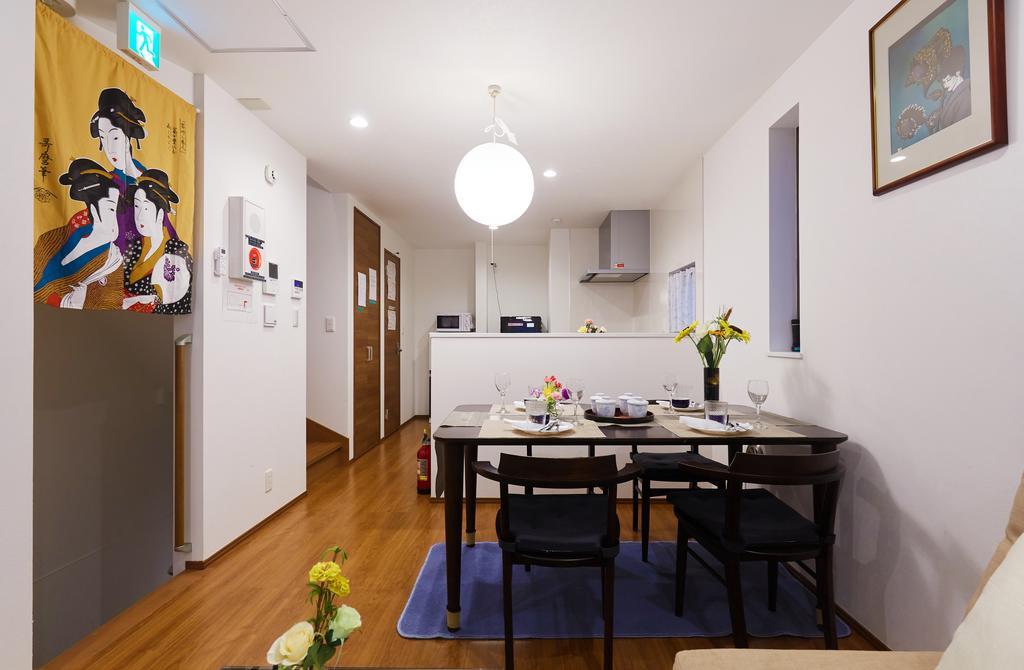 Villa E-haneda Luxury House *