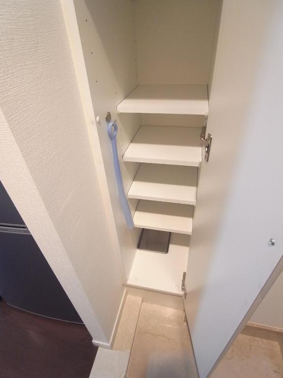 Apartment Palace Akasaka Nibankan