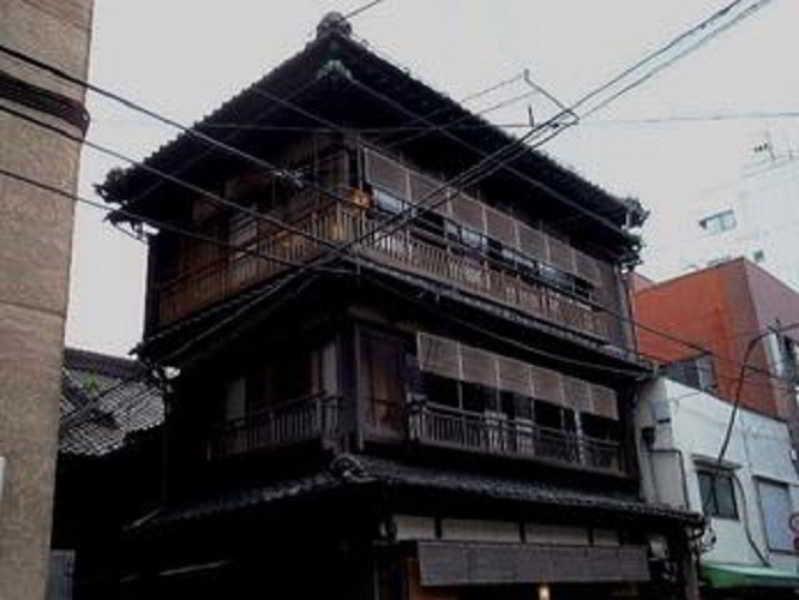 Livemax Budget Nippori 2*