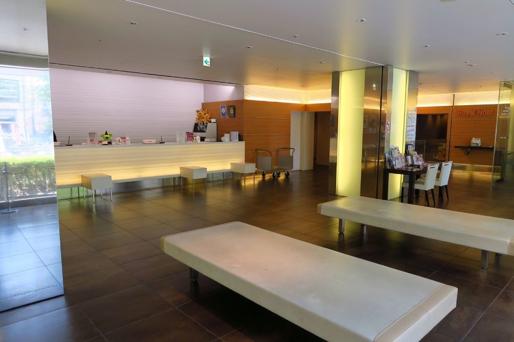 Sotetsu Fresa Higashi Shinjuku Tokyo