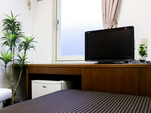 Livemax Budget Nippori