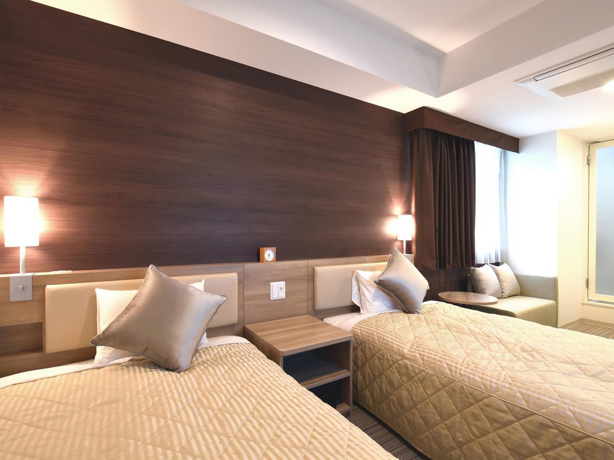 Hotel Unizo Kandaeki-west 3*