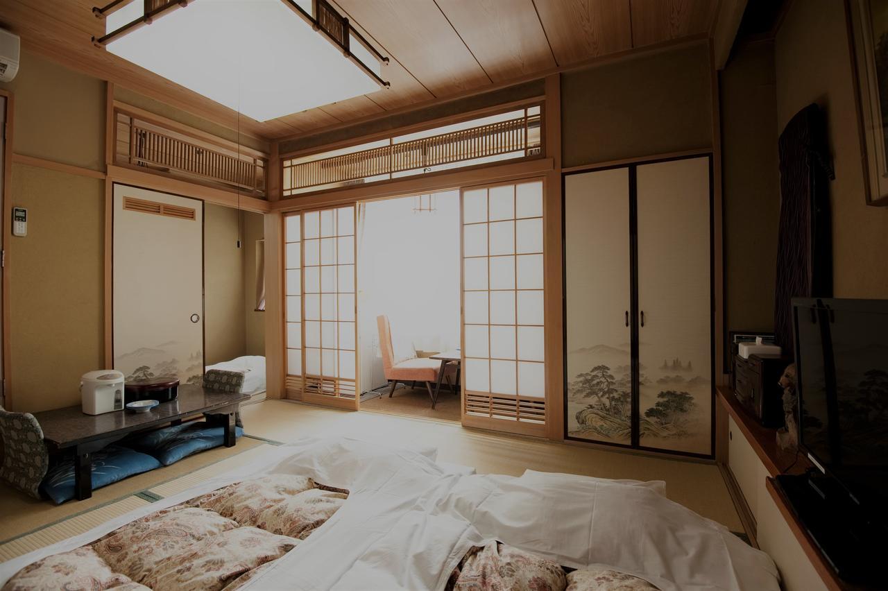 Ryogoku River 3*