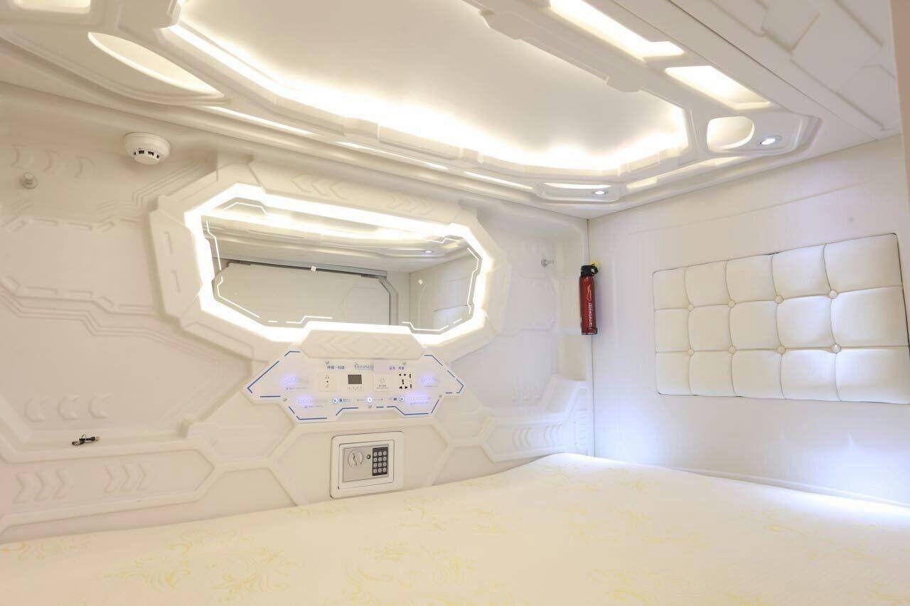 Capsule hotel Hormesis