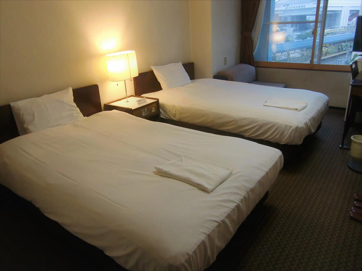 Ryogoku River 3*