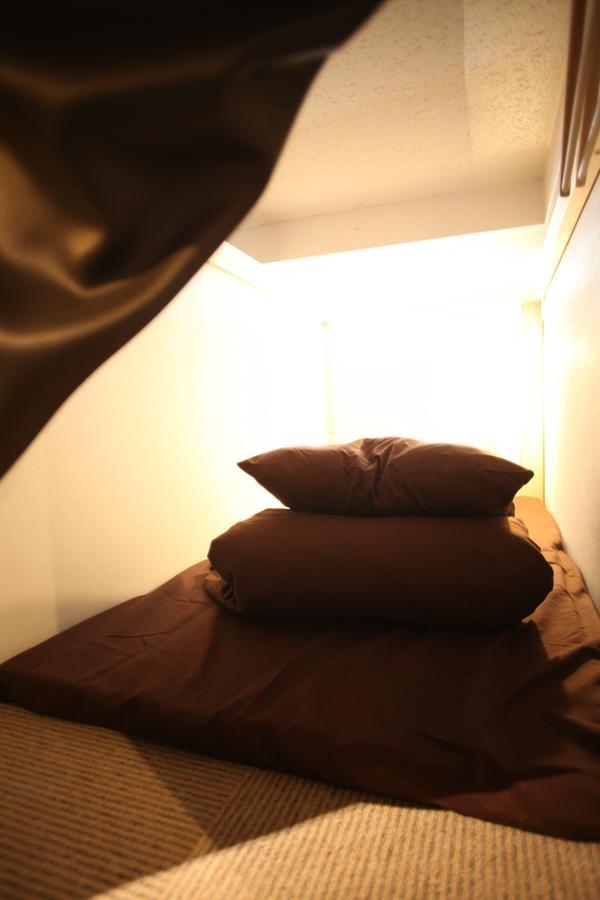 Base Tabata Hostel *