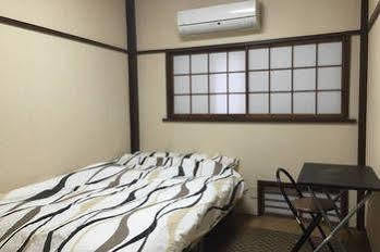 Hostel Azalea