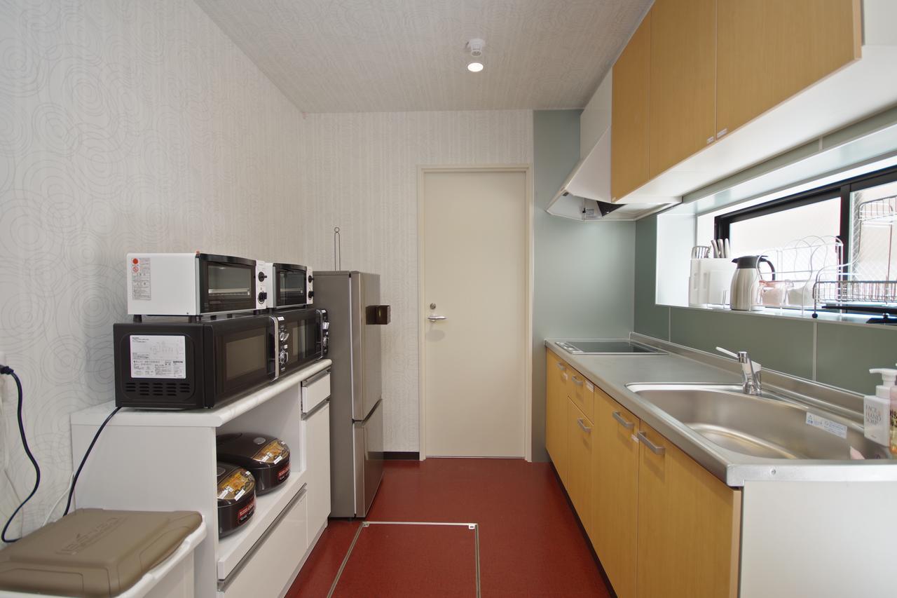 Oak Sakura Hostel