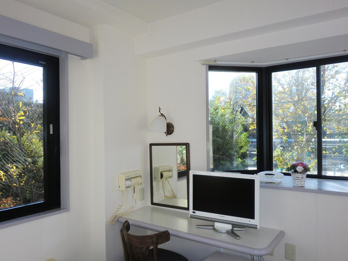 Park Avenue 2*