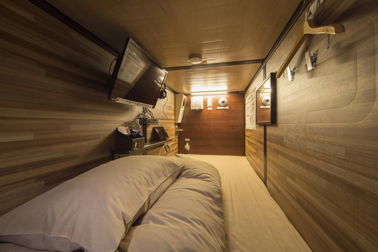 Capsule hotel Anshin Oyado Woman Ginza Shiodome Tokyo