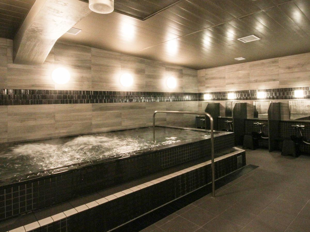 Capsule hotel Gran Custama Ueno Tokyo