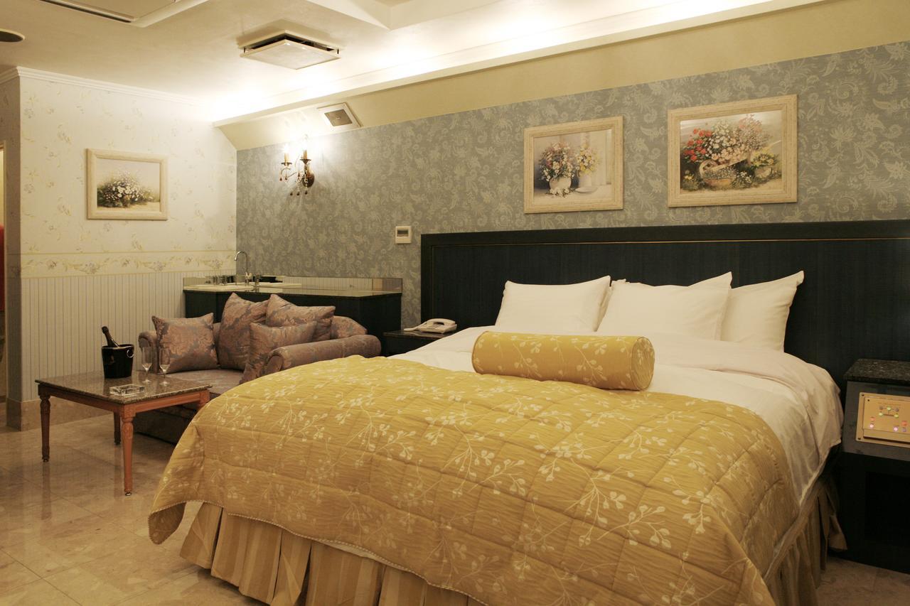 Love hotel Meguro Emperor (adults Only) 2*