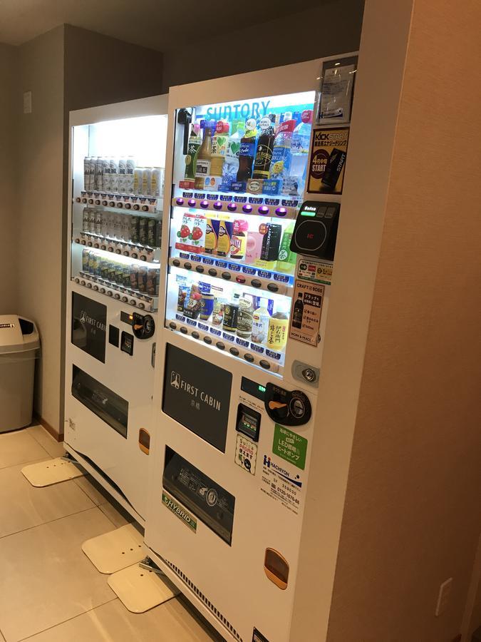 Capsule hotel First Cabin Kyobashi Tokyo