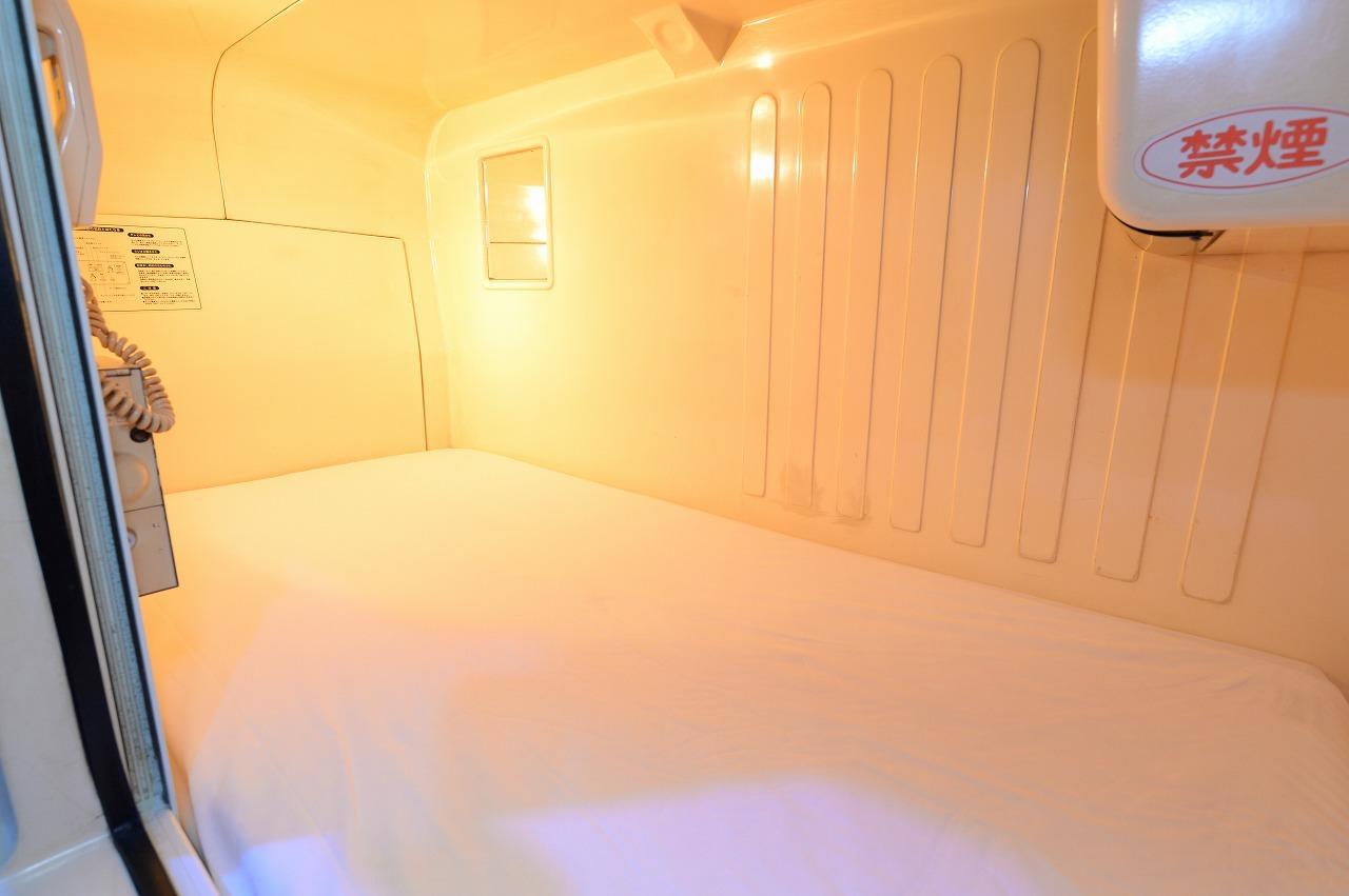 Capsule Shimbashi Capsule hotel *