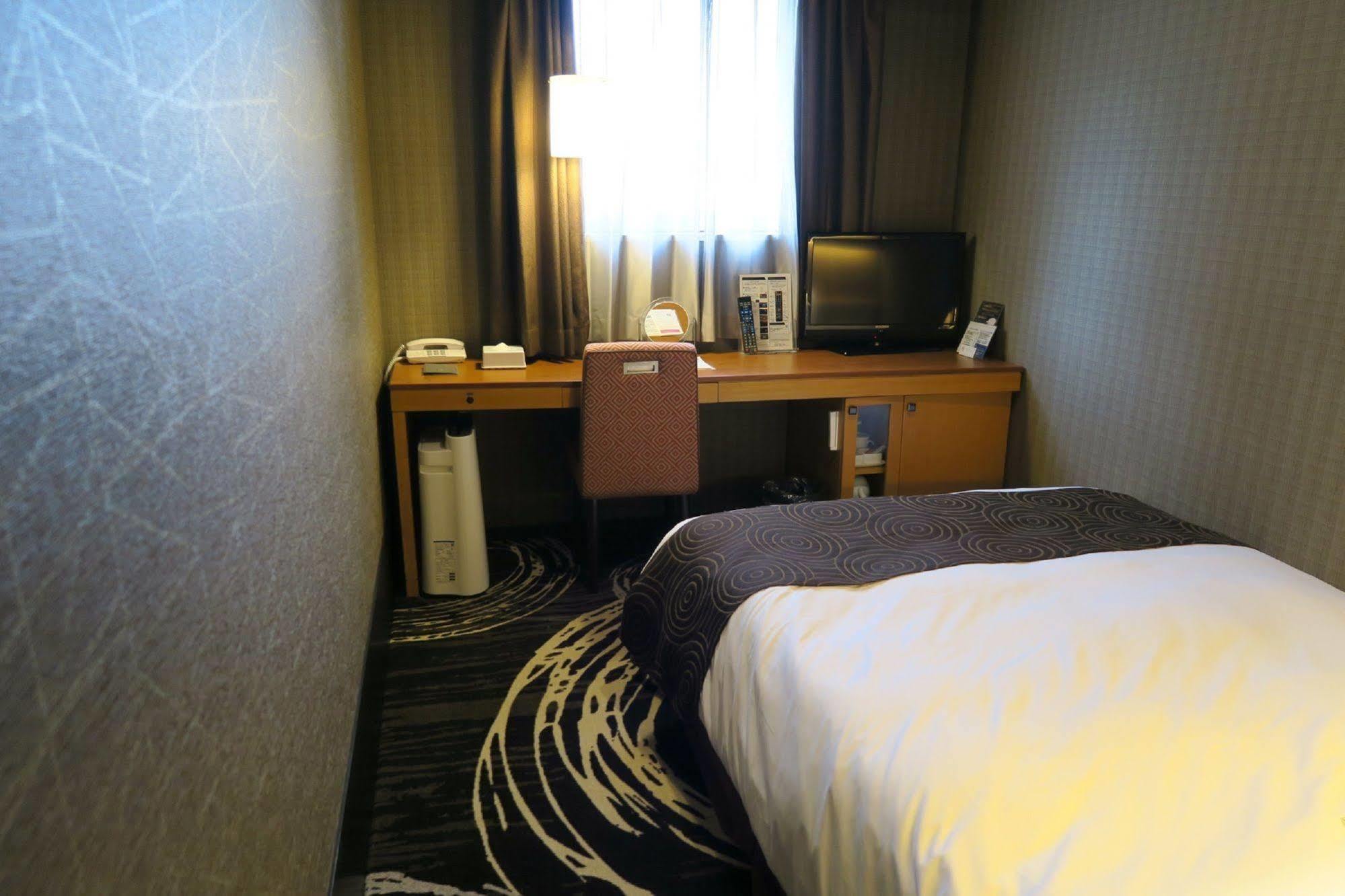Sotetsu Fresa Higashi Shinjuku