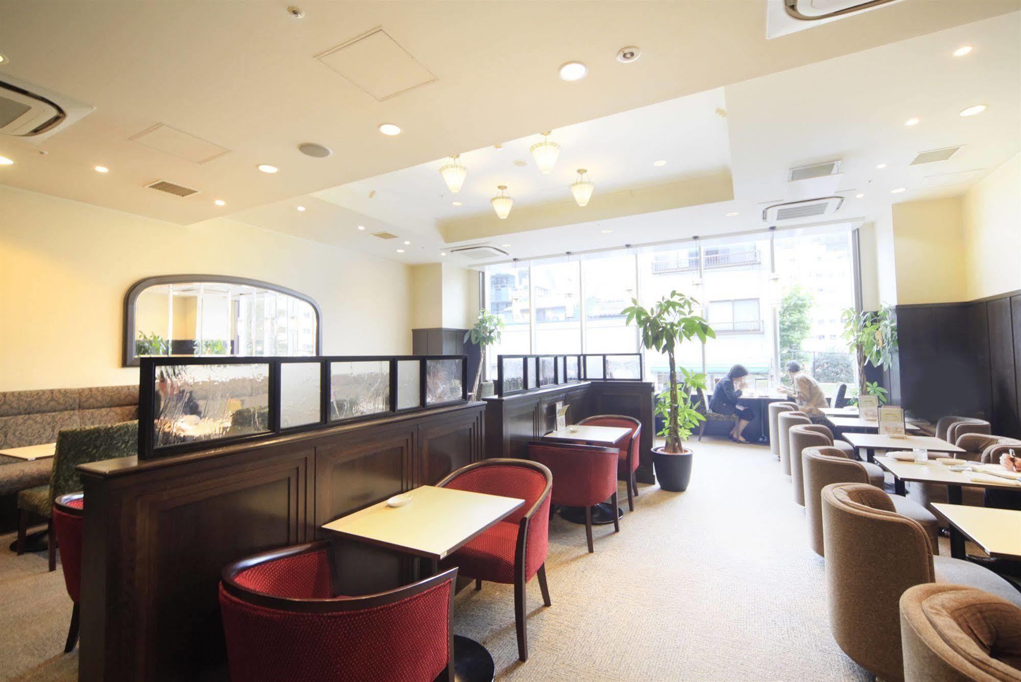 Sotetsu Fresa Shimbashi-karasumoriguchi Tokyo