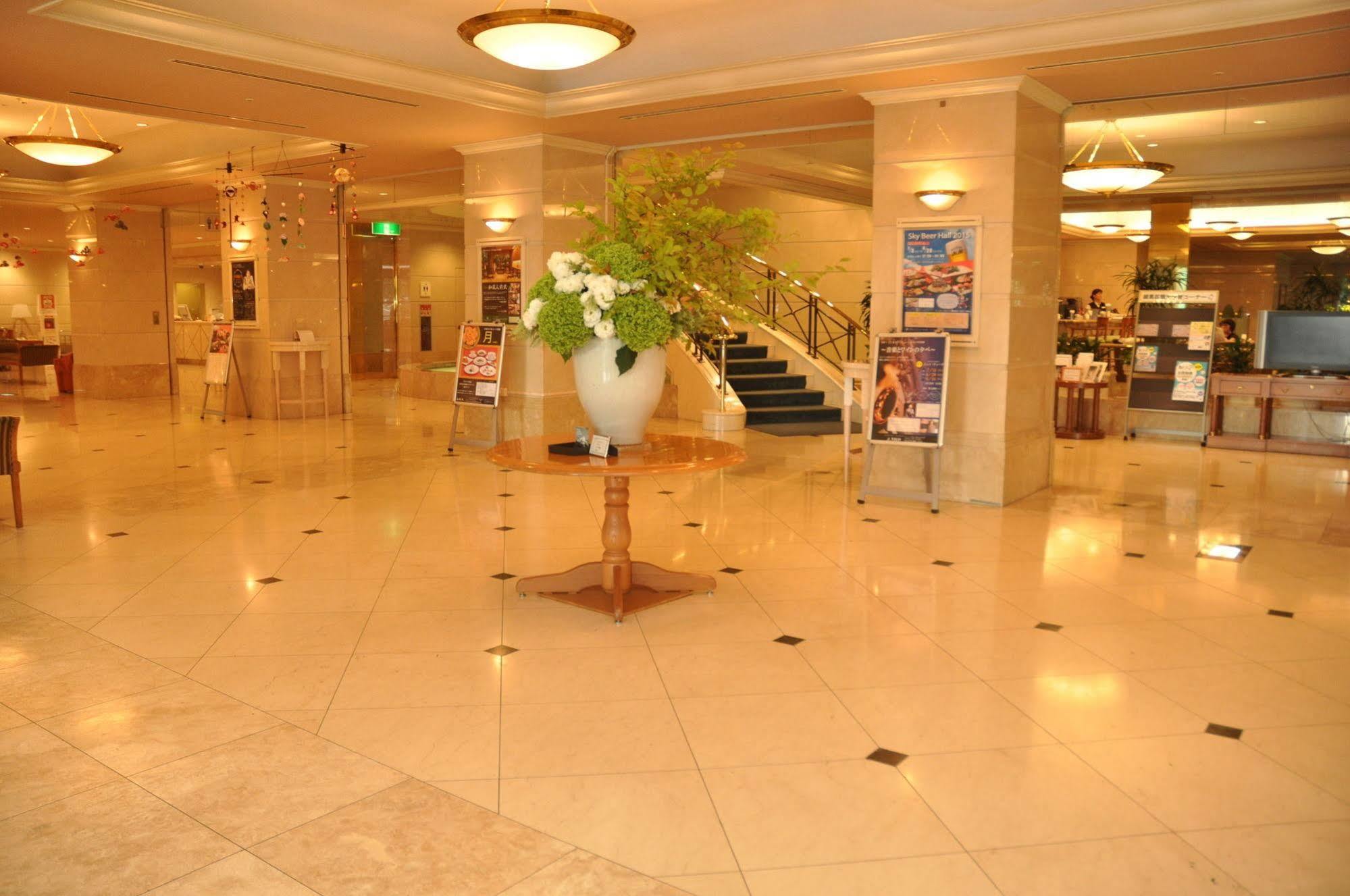 Cadenza Hotel 4*