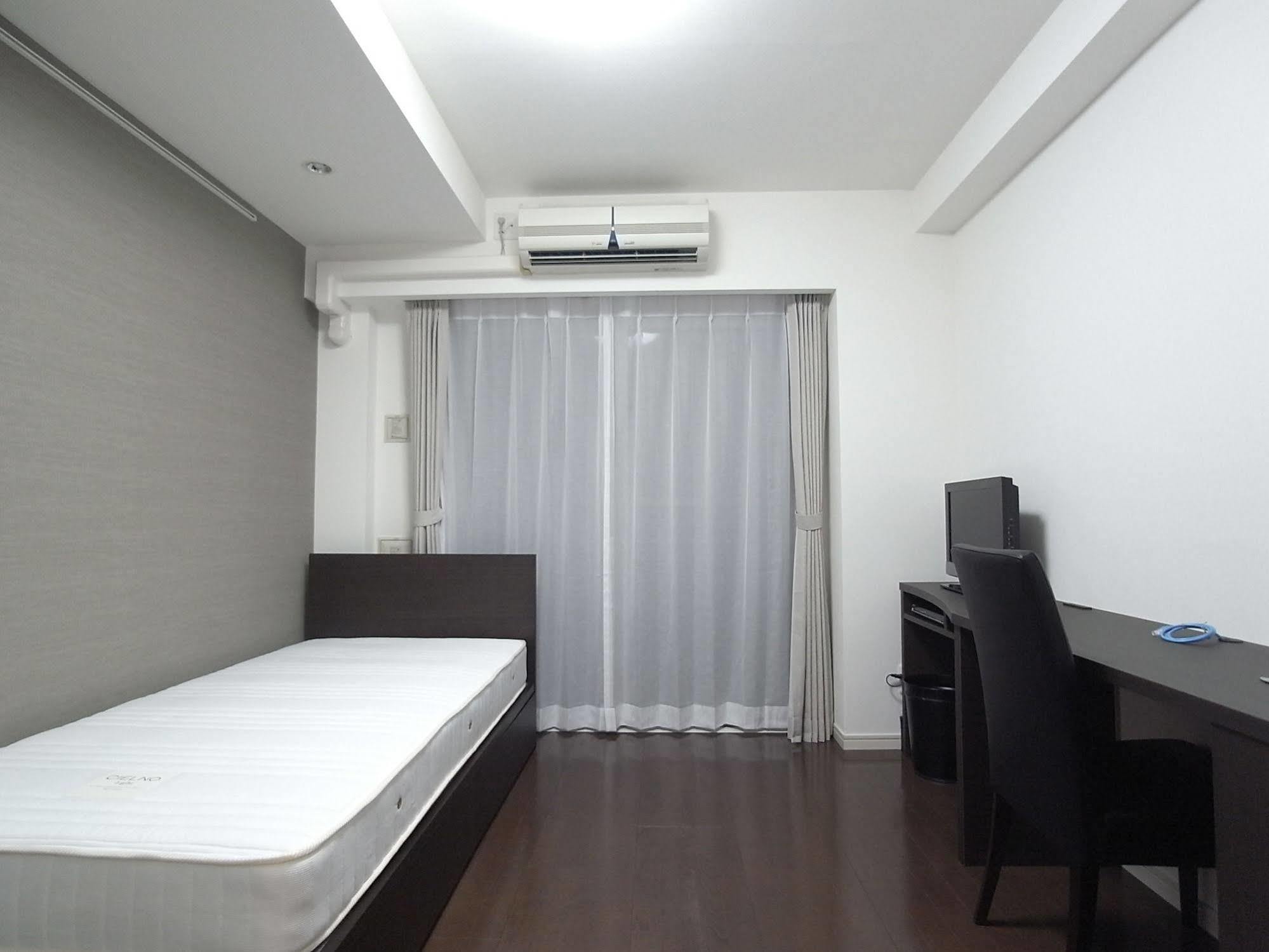 Apartment Palace Akasaka Nibankan