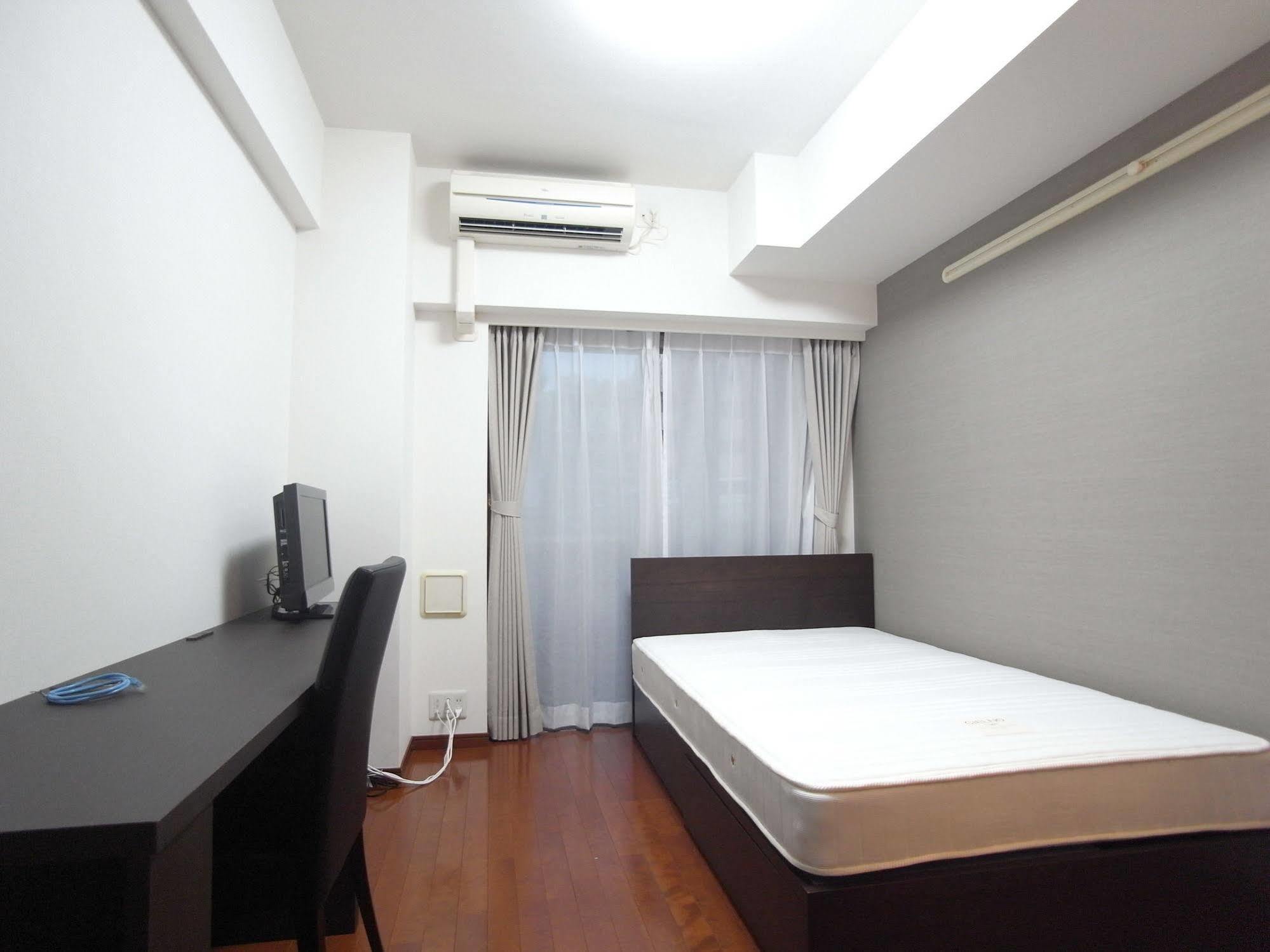 Apartment Palace Roppongi East Ii