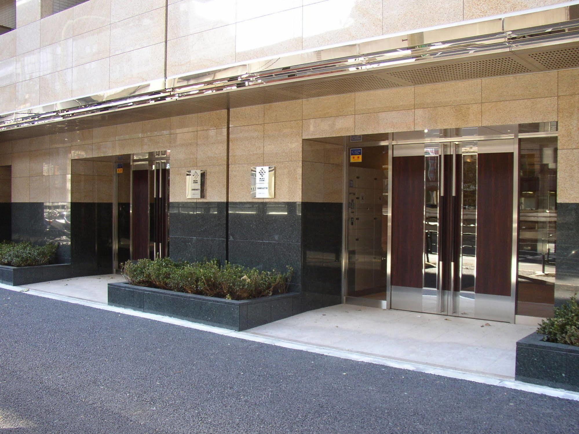 Palace Roppongi East Ii Apartment Tokyo