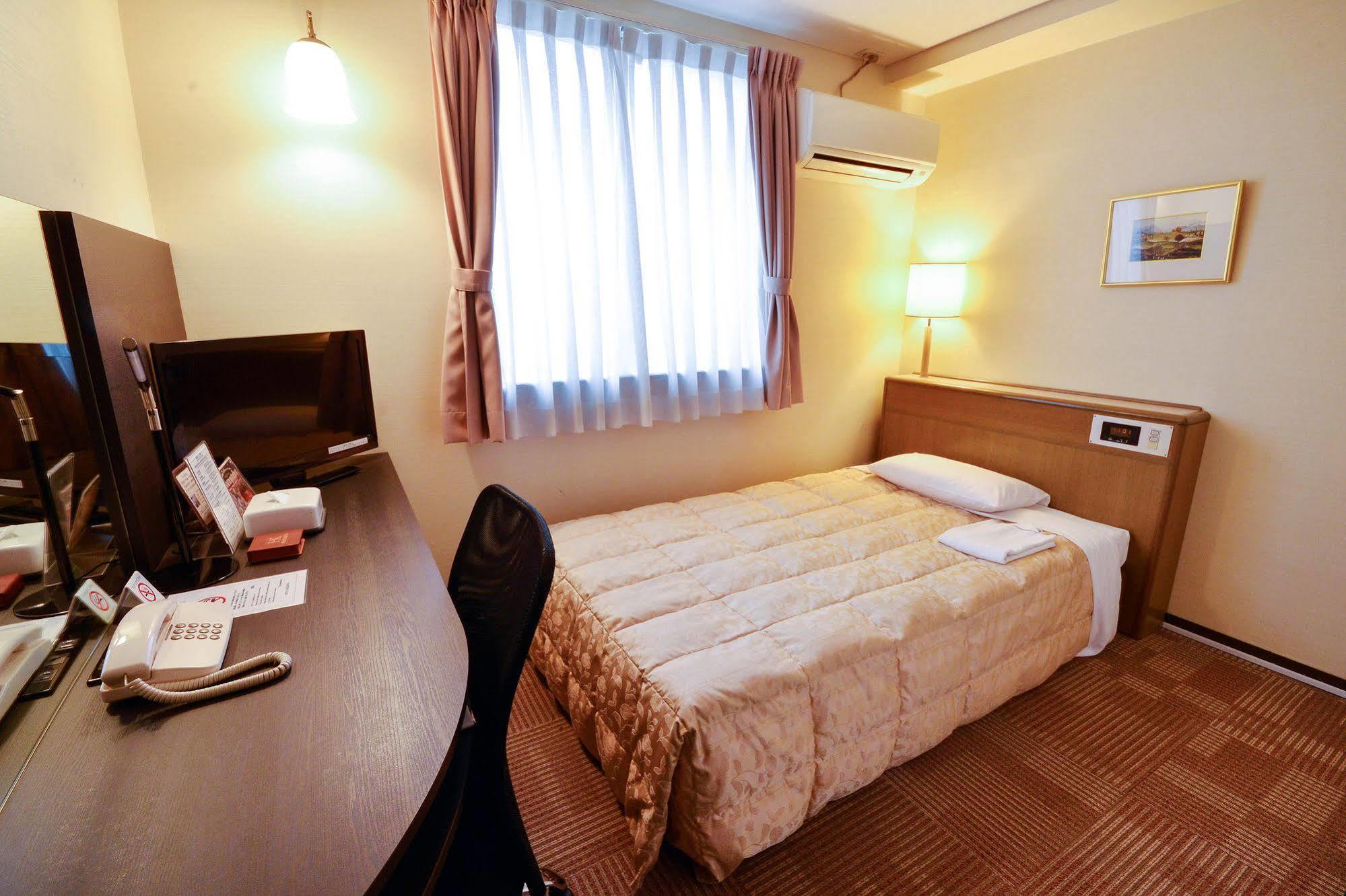 Kazusaya Hotel 3*