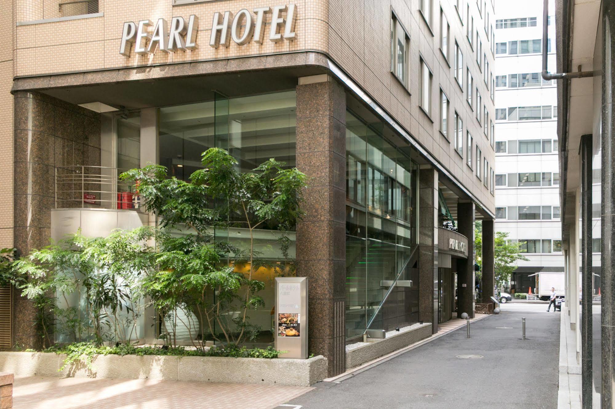 Hotel Pearl Yaesu 3*
