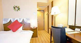 Pearl Yaesu Hotel