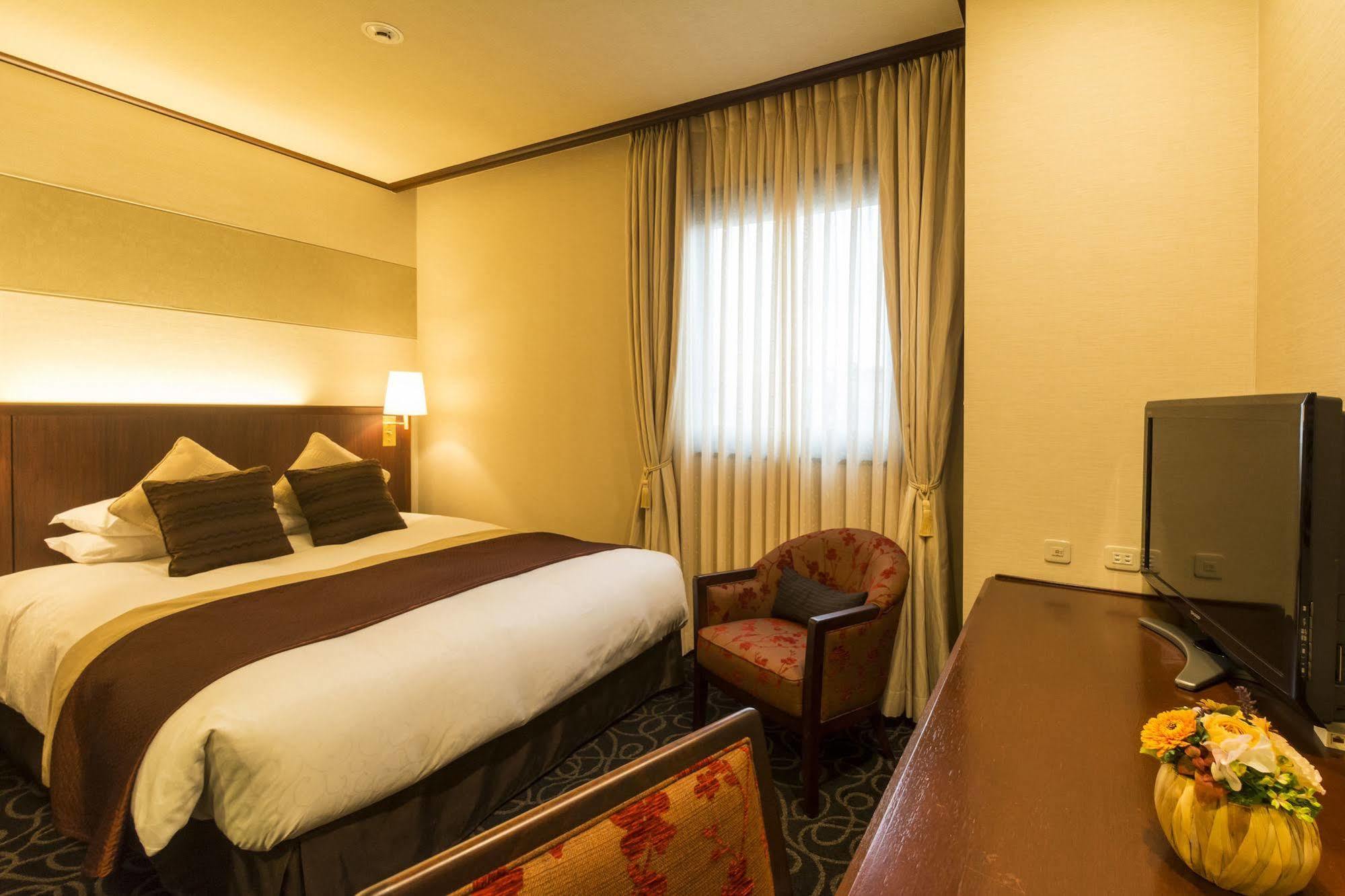 Shibuya Creston Hotel 4*