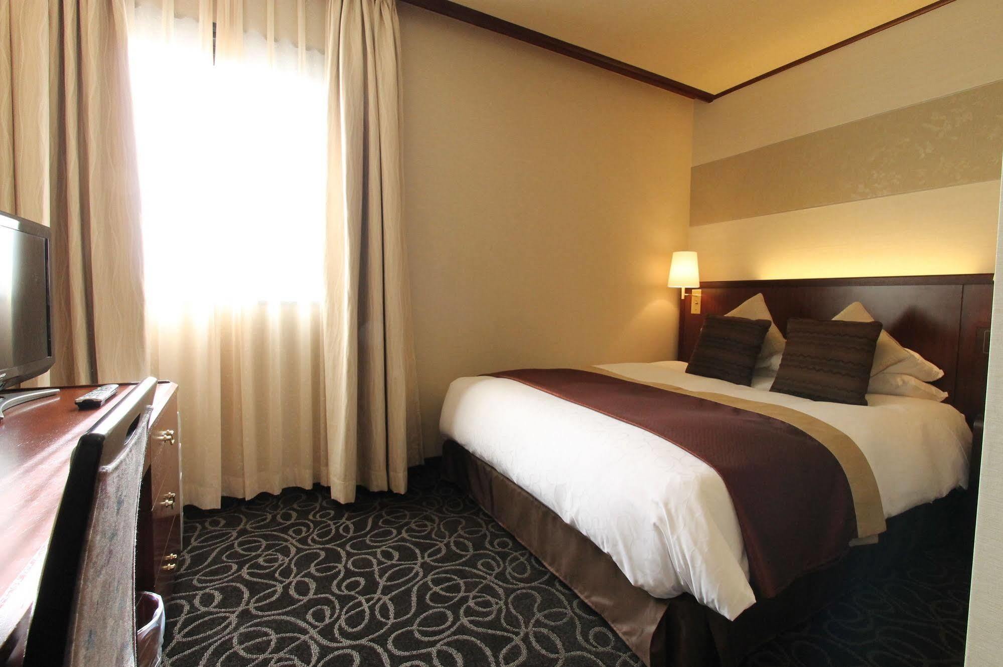 Shibuya Creston Hotel