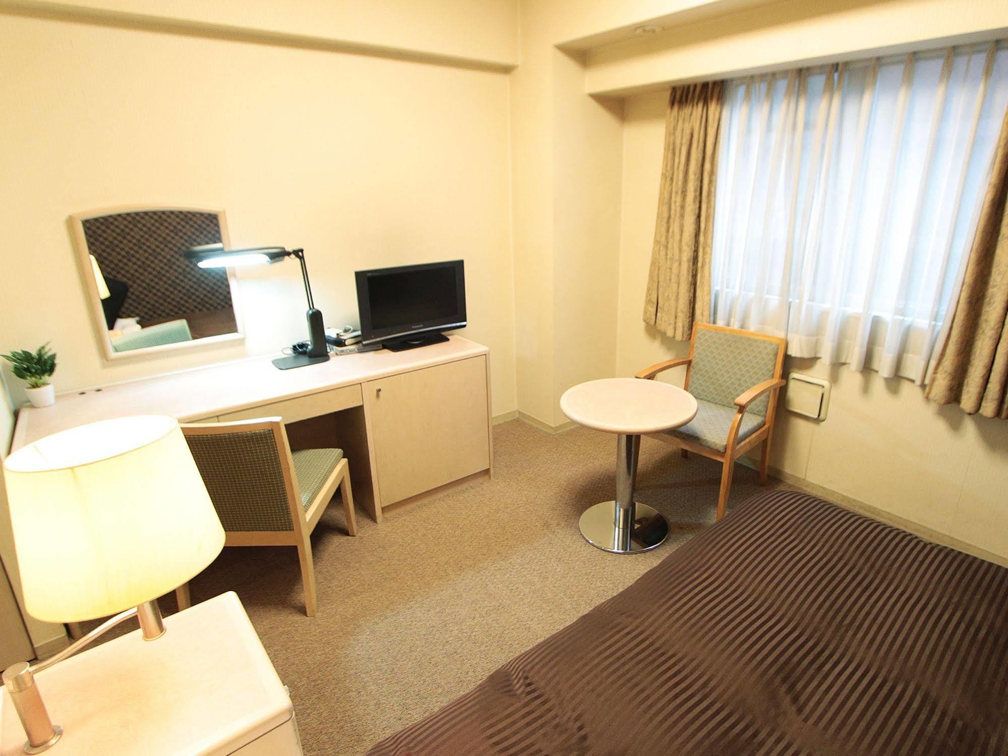 Hotel Livemax Budget Shinbashi