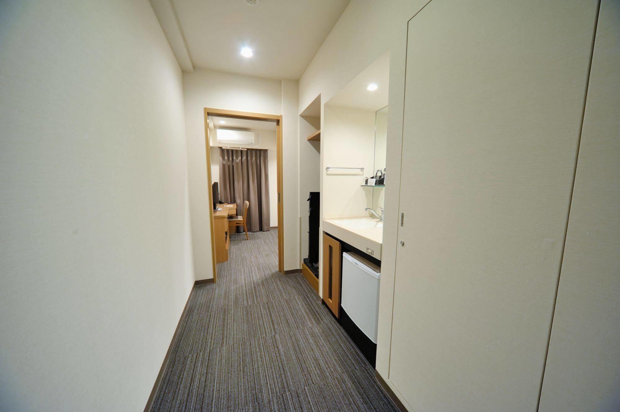 Dormy Express Meguro Aobadai Hot Spring 3*