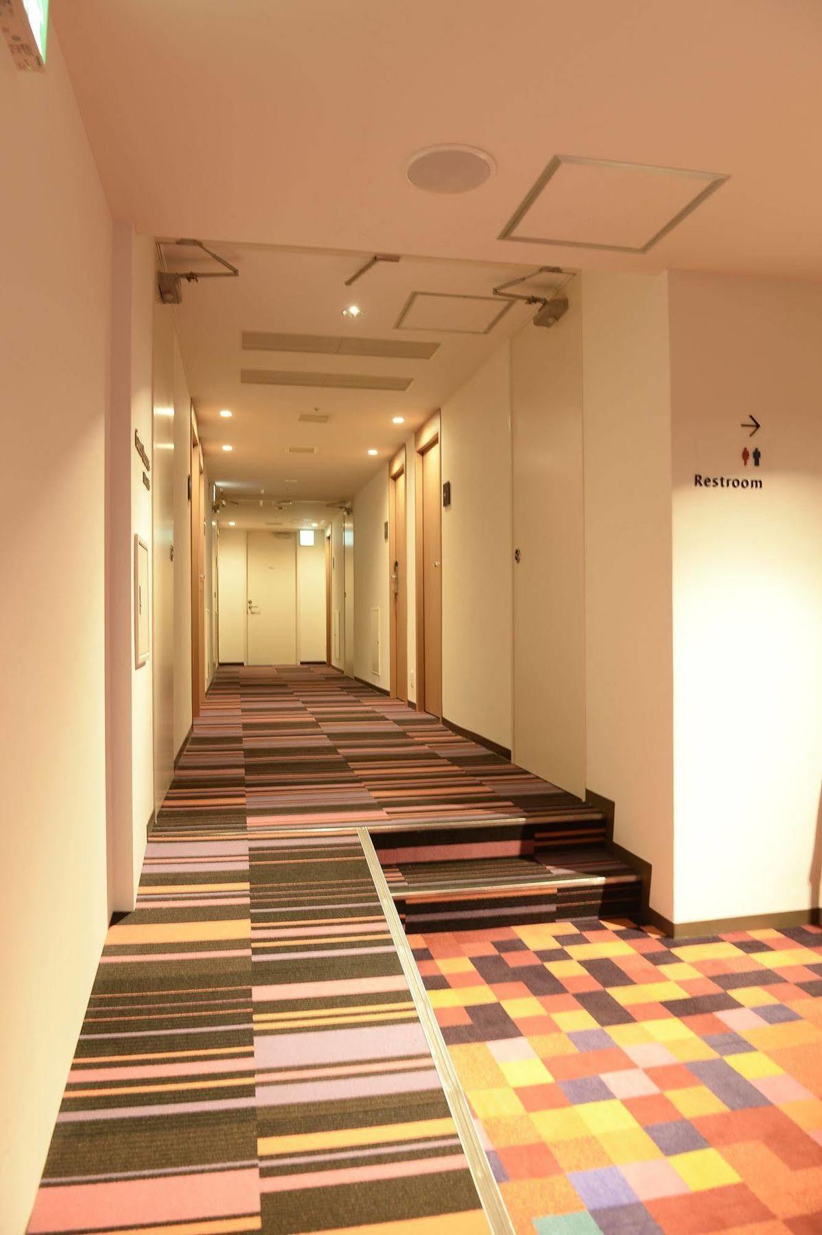 The B Akasaka