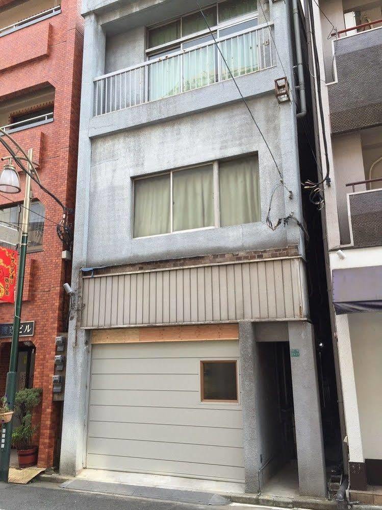 Hostel Azalea *