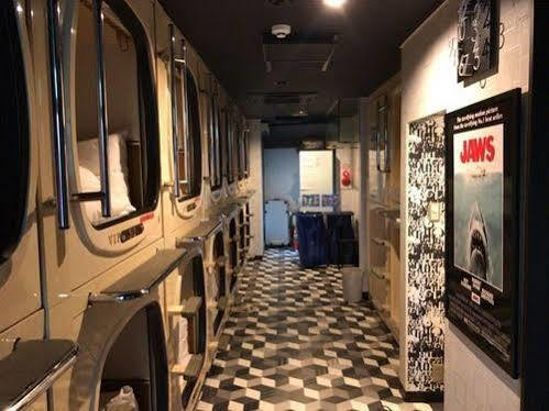 Capsule Shimbashi Capsule hotel