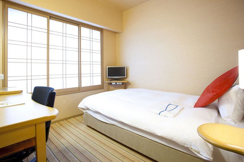 Hotel Pearl Yaesu 3*